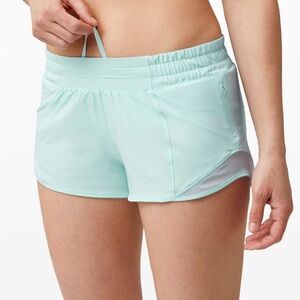 8 Lululemon Hotty Hot Shorts ll 2.5” Lined